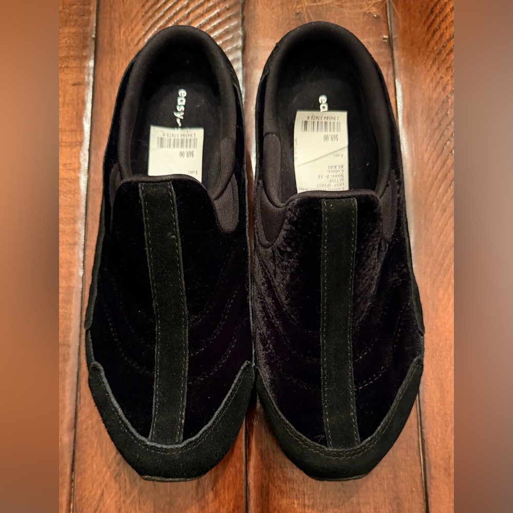 Easy Spirit Active Black Velvet Slip-On Clogs NWOB 
Size 8 M